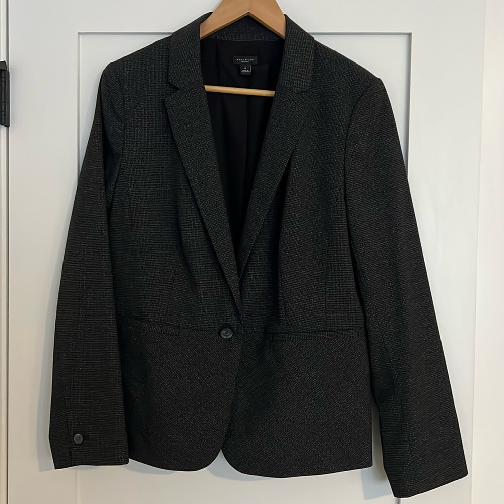 Ann Taylor Factory size 14 gray/black blazer